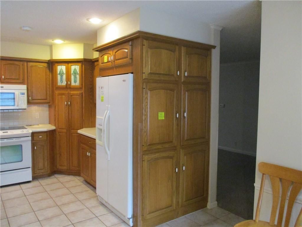 408 E 13th Street — photo 11