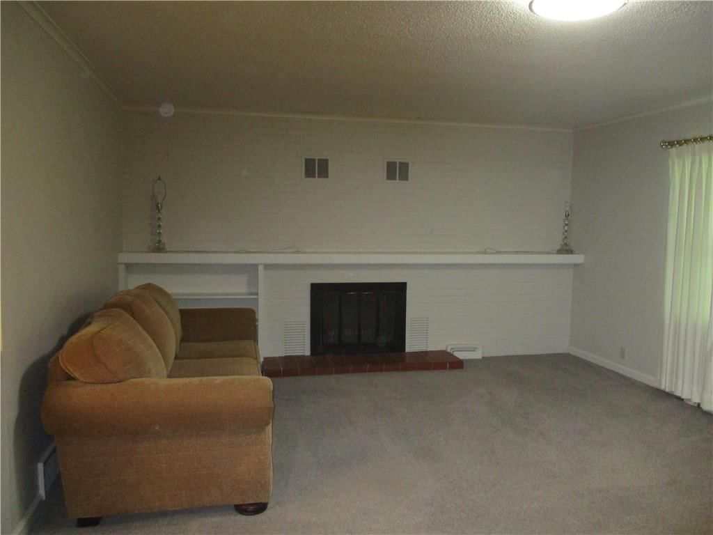 408 E 13th Street — photo 17