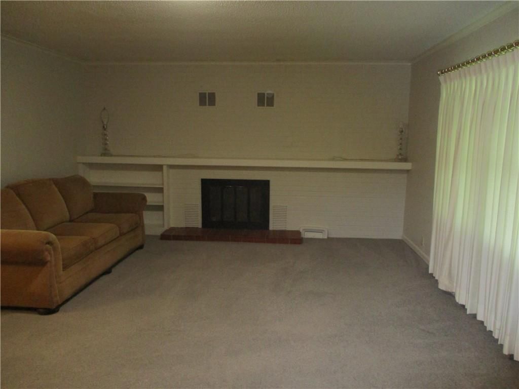 408 E 13th Street — photo 19