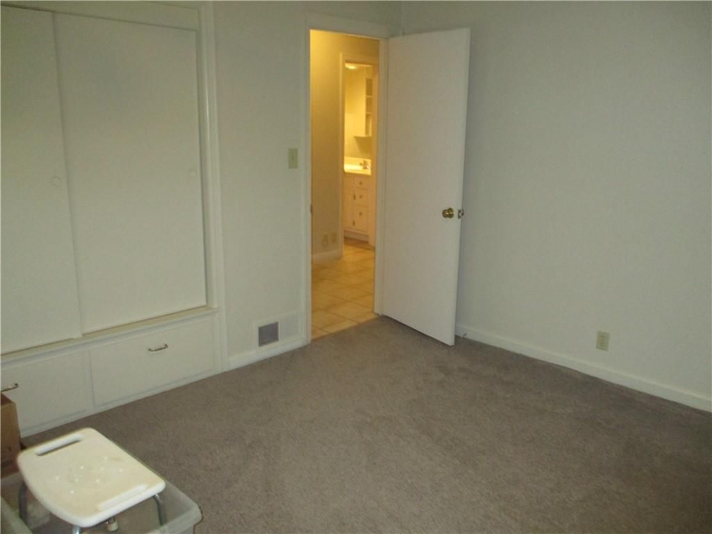 408 E 13th Street — photo 29