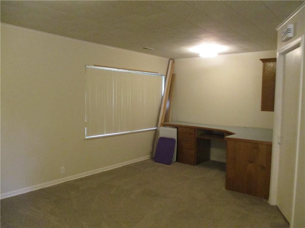 408 E 13th Street — photo 5