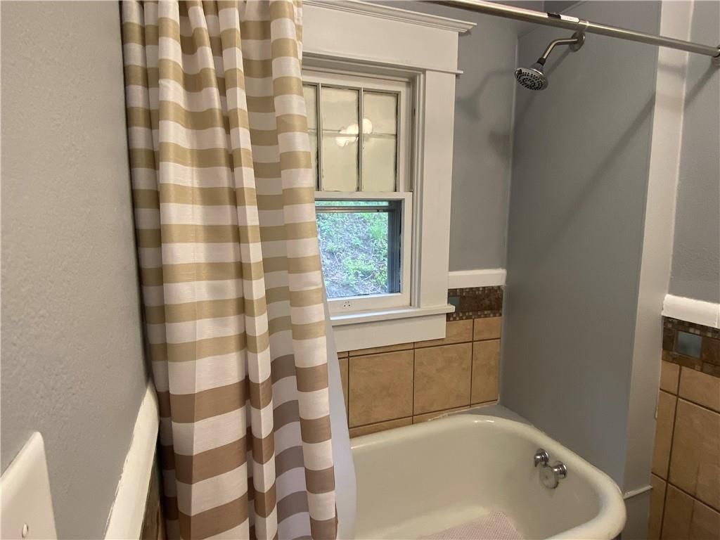 208 E Vassar Street — photo 16