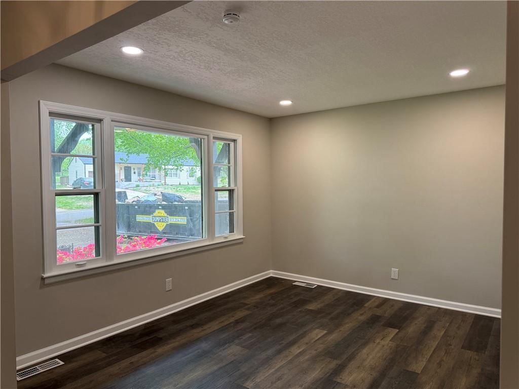 10905 E 59th Terrace — photo 34