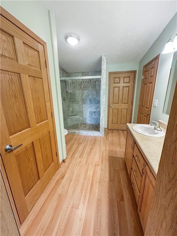 12448 Crestview Drive — photo 27