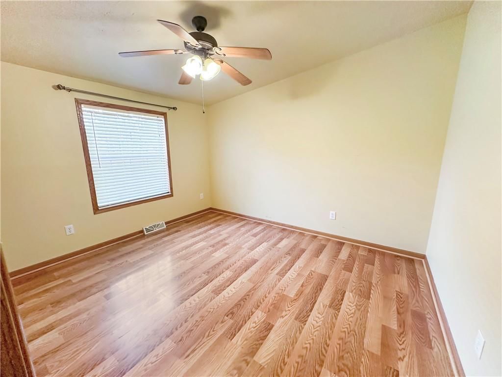 12448 Crestview Drive — photo 35