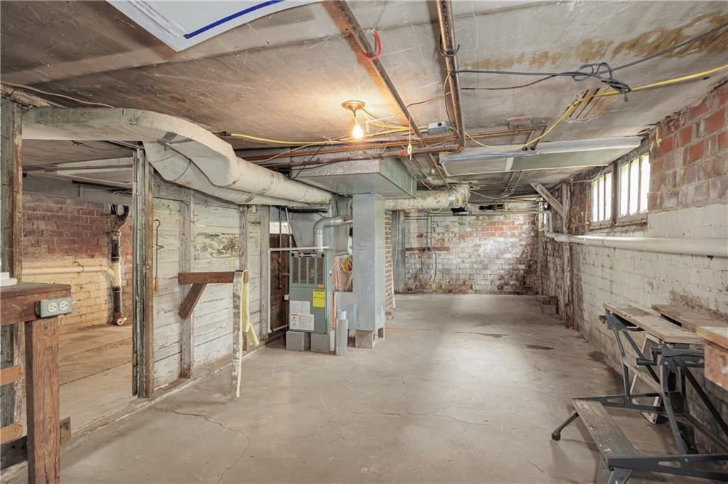 2310 Francis Street — photo 20