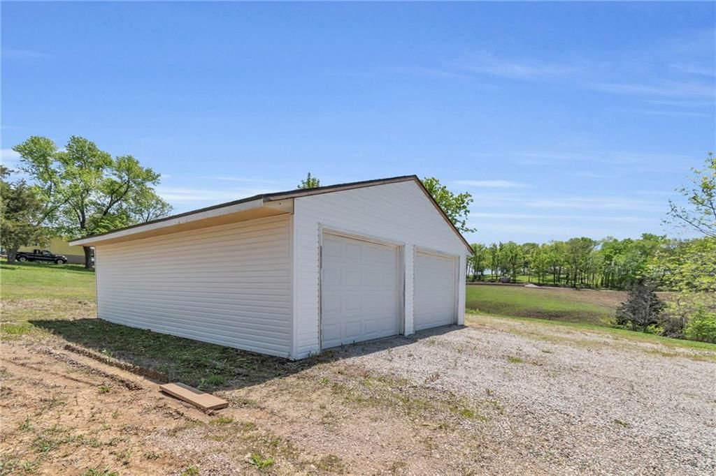 810 NW 600th Road — photo 34