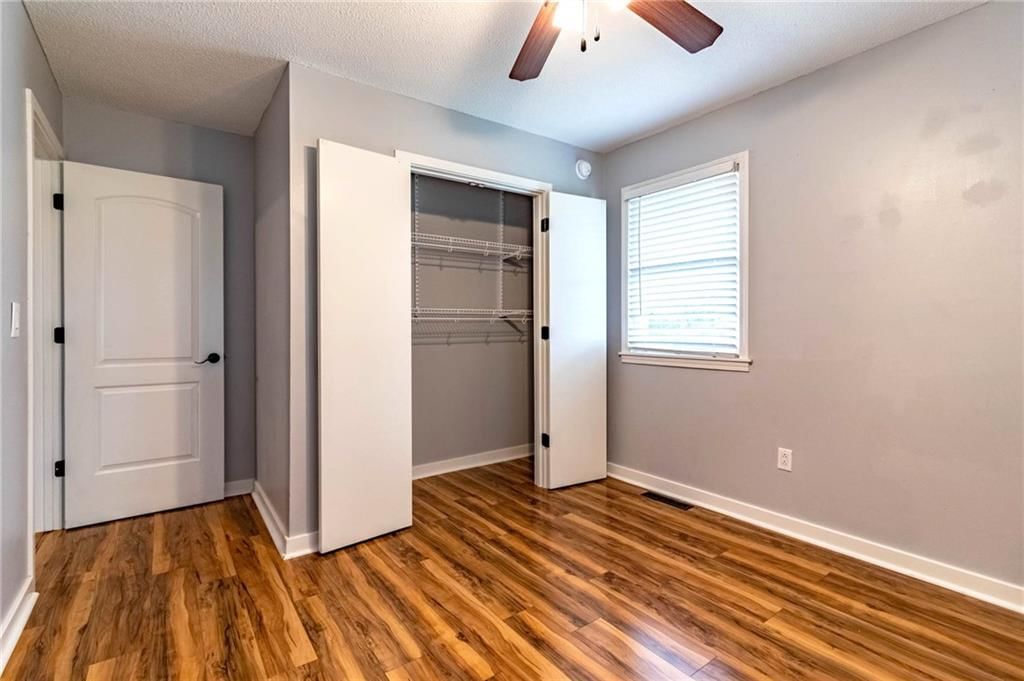 411 W Workman Street — photo 26