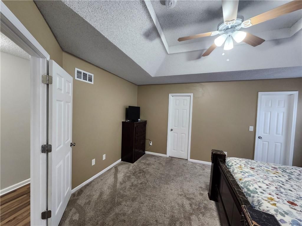 18409 W 163rd Street — photo 24