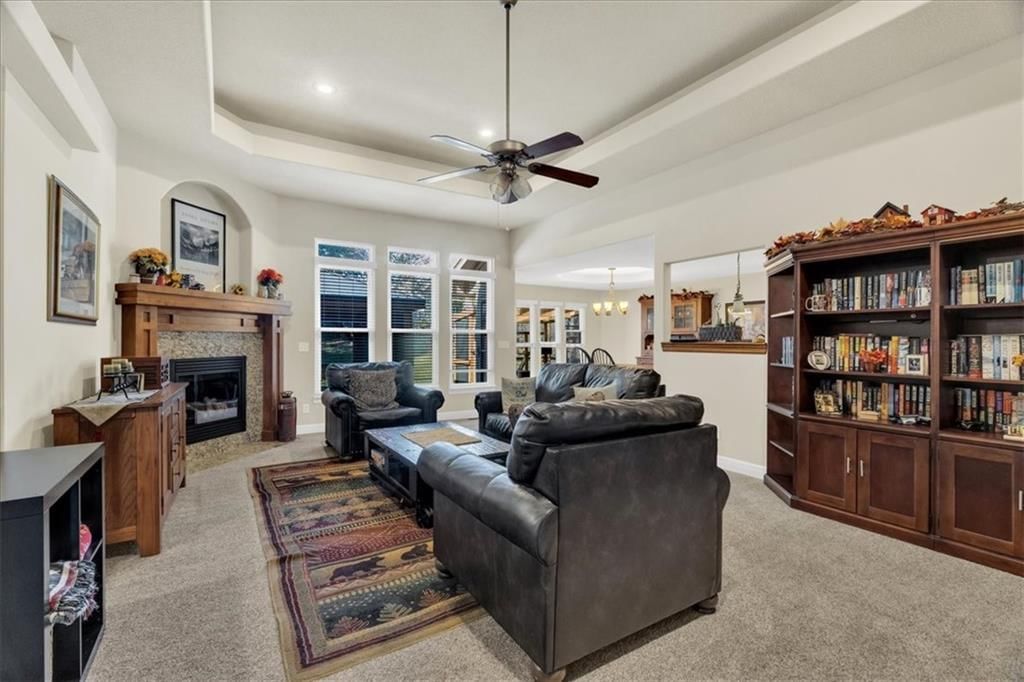 1700 NE Woodview Circle — photo 5