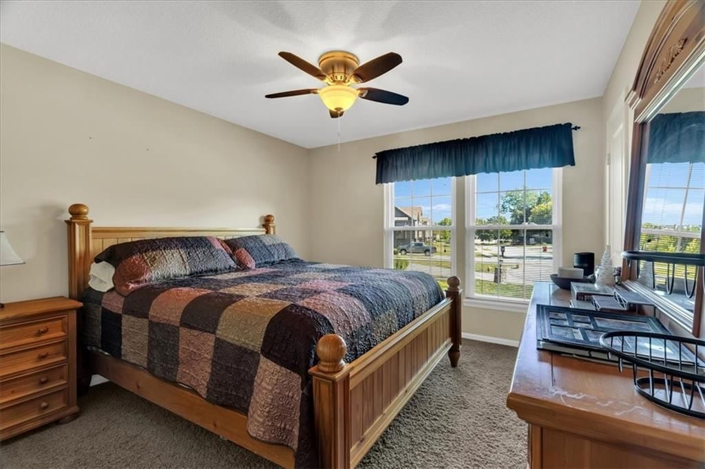 1700 NE Woodview Circle — photo 10