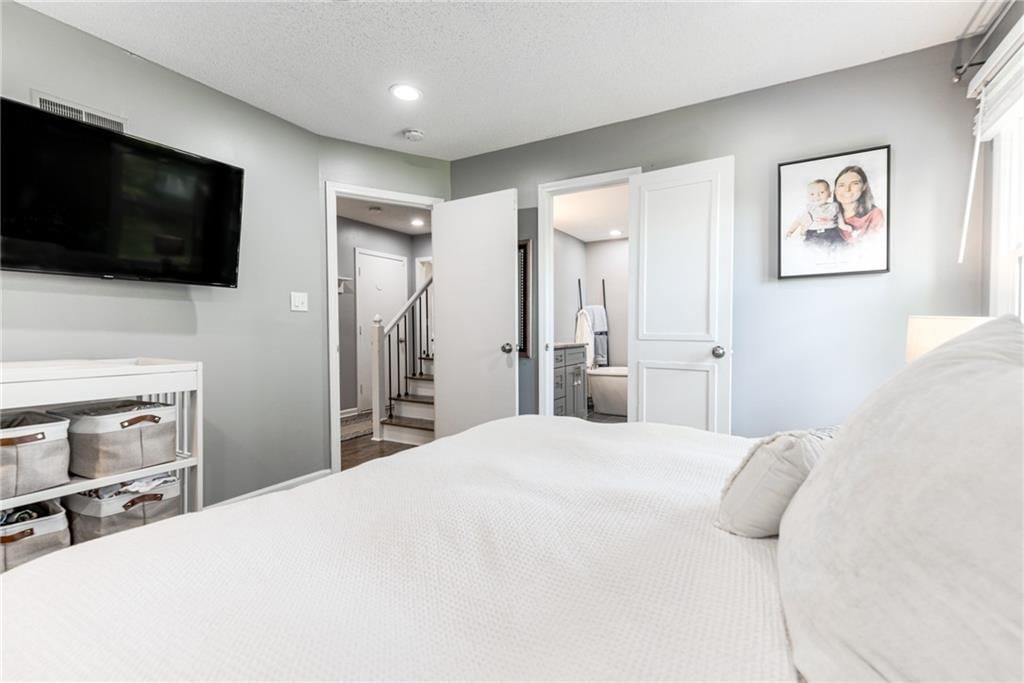 8605 W 71ST Street — photo 17