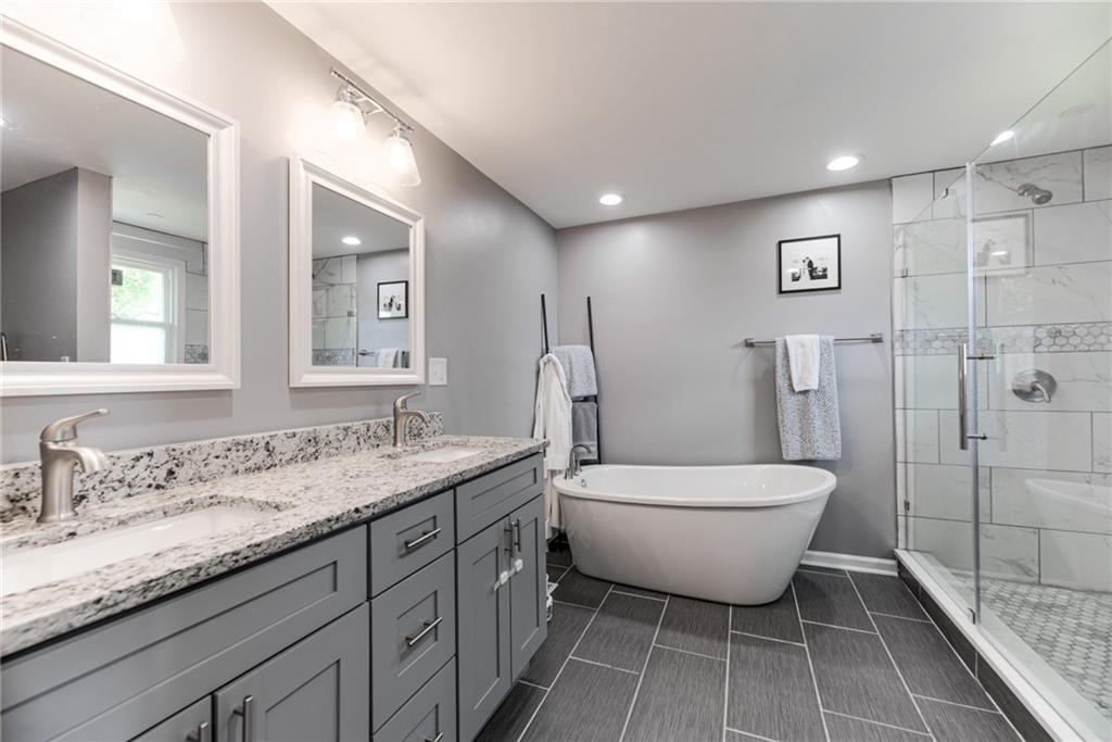 8605 W 71ST Street — photo 18