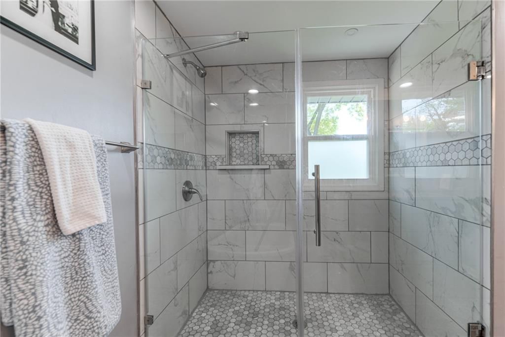 8605 W 71ST Street — photo 19