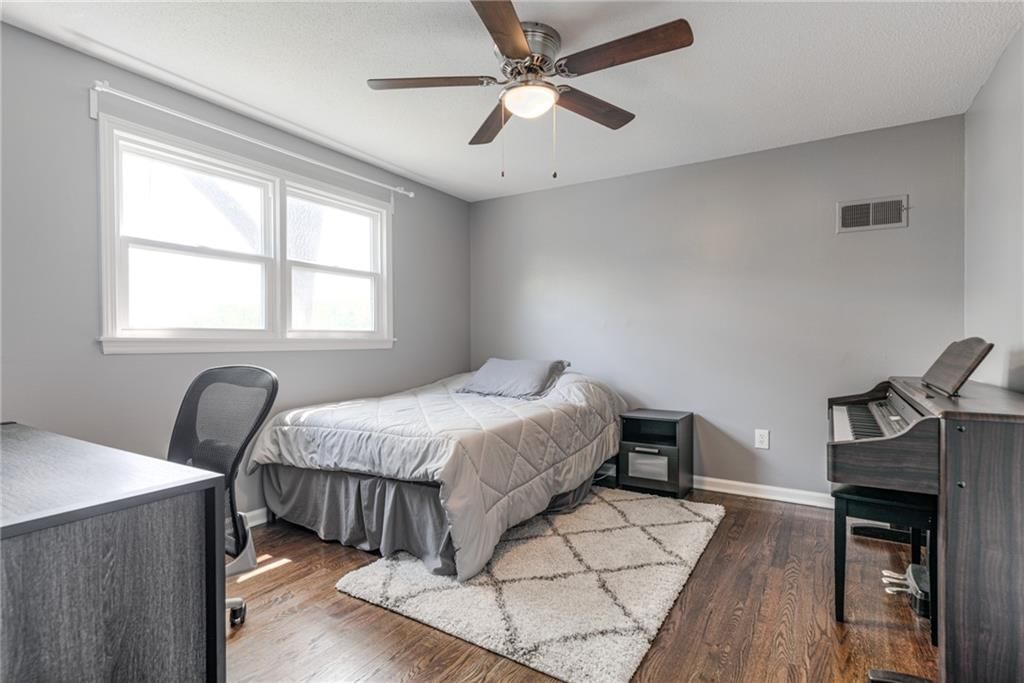 8605 W 71ST Street — photo 25