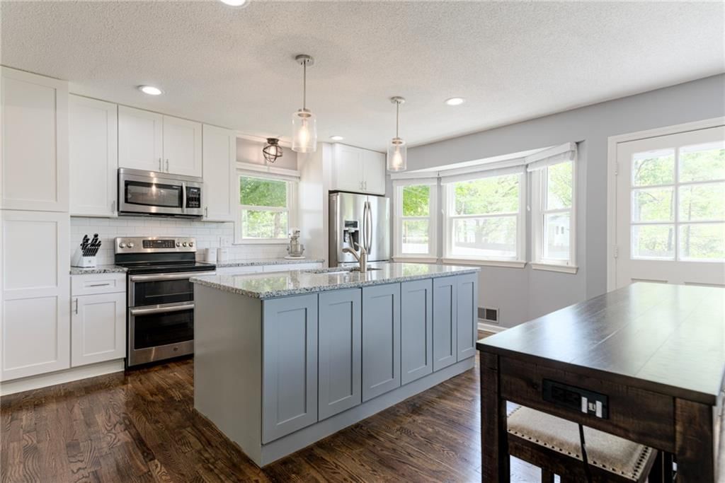 8605 W 71ST Street — photo 9