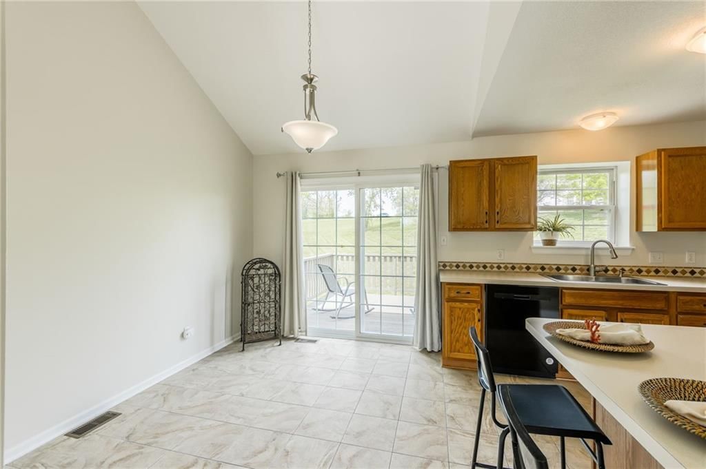 13790 Green Meadow Court — photo 9