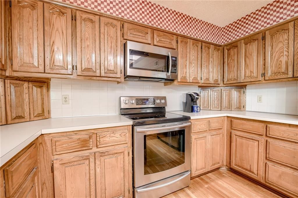 5732 N Jackson Drive — photo 14