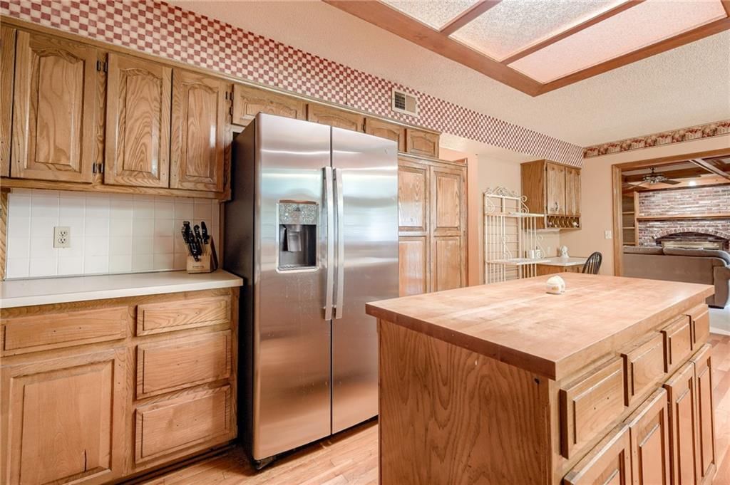 5732 N Jackson Drive — photo 15