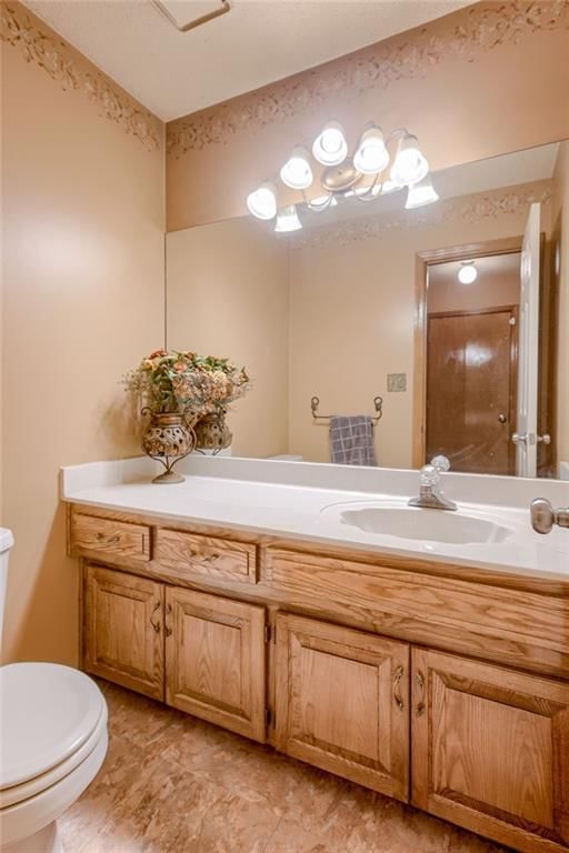 5732 N Jackson Drive — photo 26