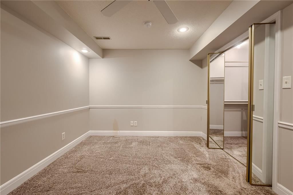 5732 N Jackson Drive — photo 29