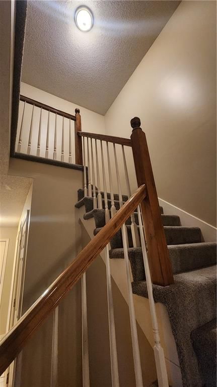 629/631 NE Swann Circle — photo 17