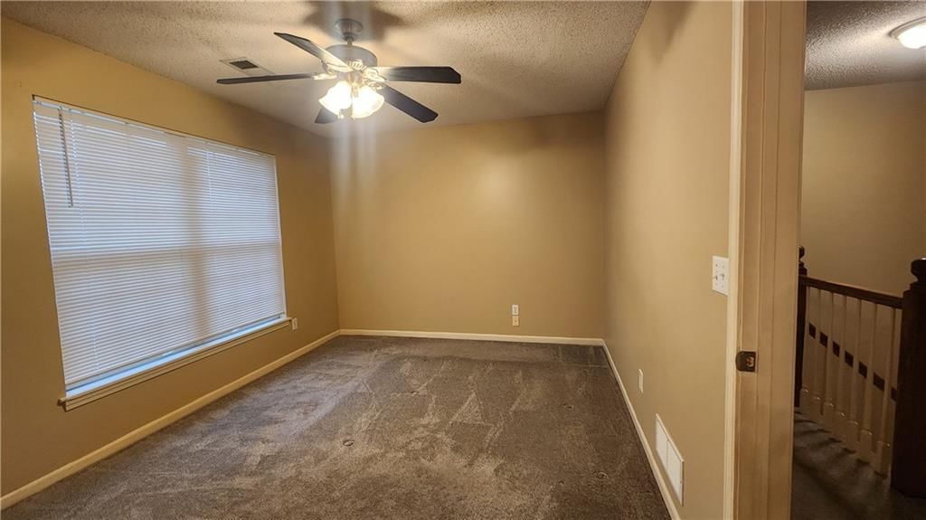 629/631 NE Swann Circle — photo 27