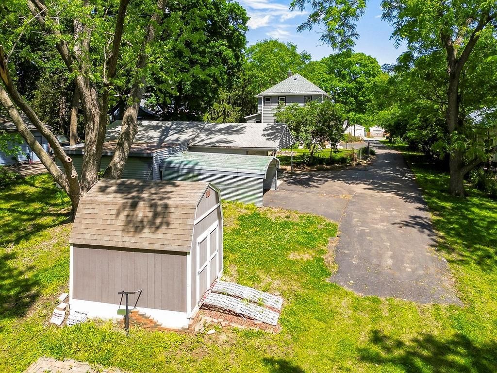 2312 Maple Avenue — photo 33