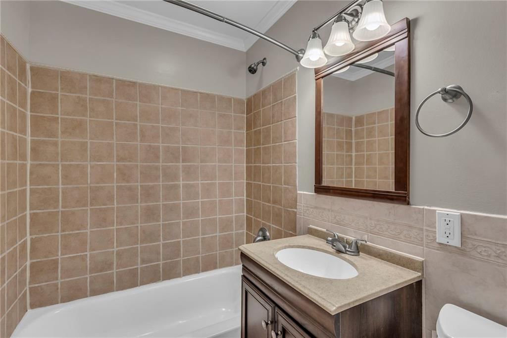 4920 CANTERBURY Street — photo 13