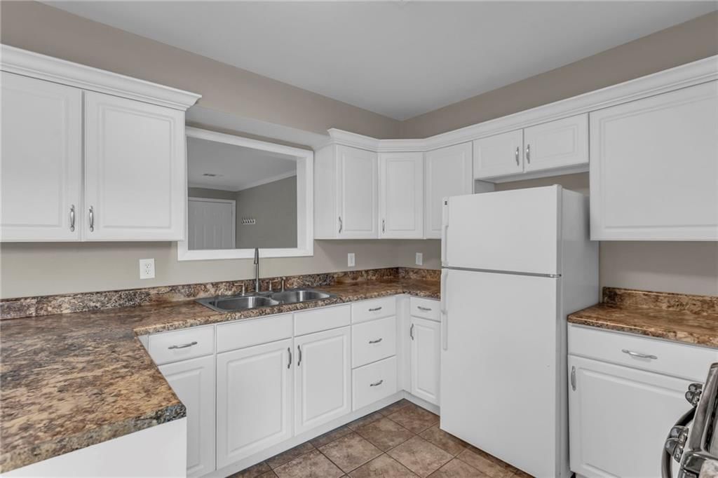 4920 CANTERBURY Street — photo 25