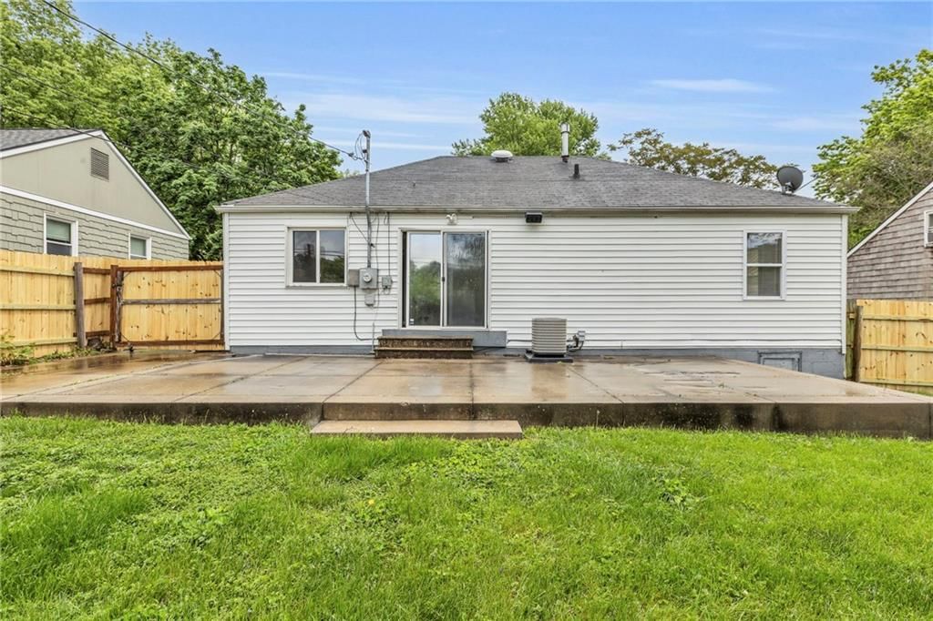 4920 CANTERBURY Street — photo 30