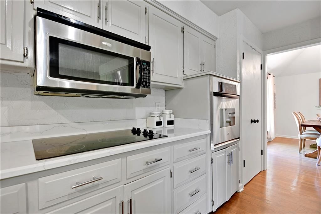 18608 W 66th Place — photo 15
