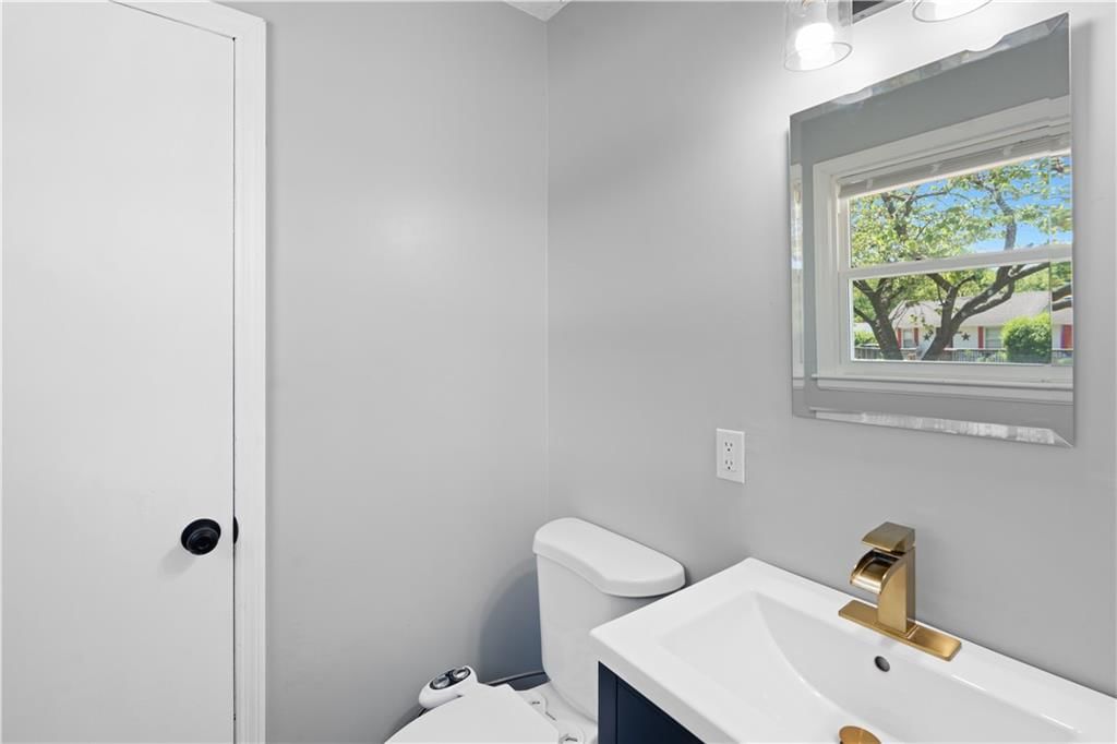 5414 NE Meadowbrook Road — photo 14