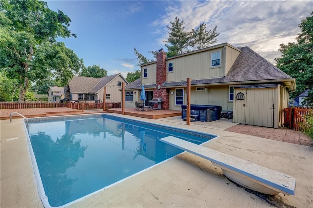 455 N Winnebago Drive — photo 7
