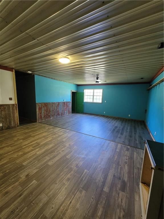 5985 NW Fairview Road — photo 6