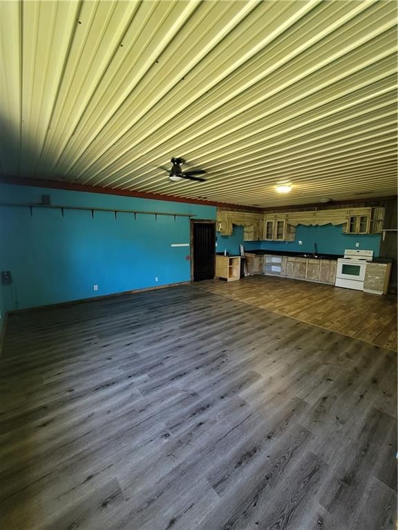 5985 NW Fairview Road — photo 8