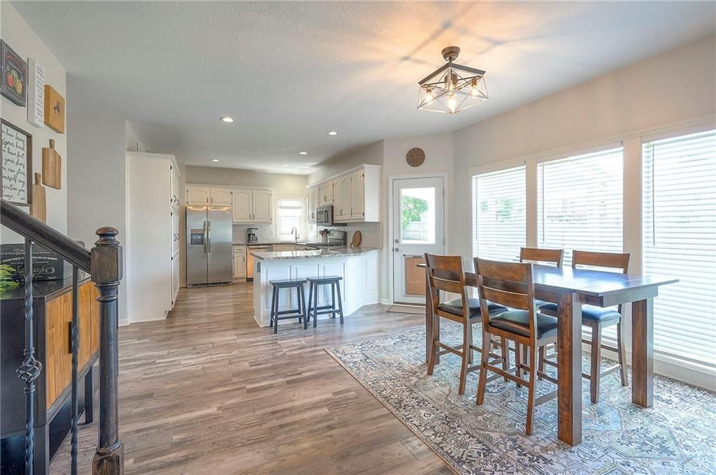 7355 N Shannon Avenue — photo 11