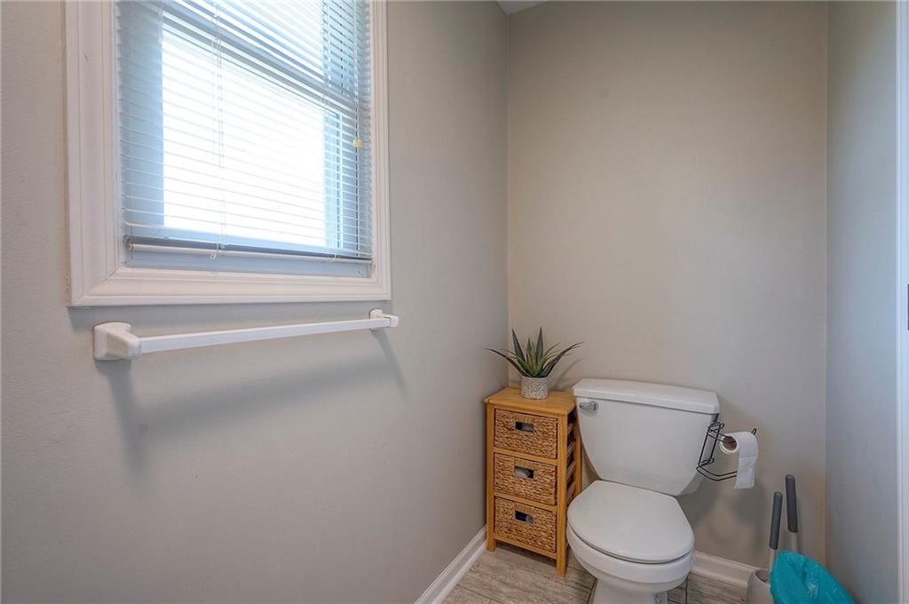 7355 N Shannon Avenue — photo 35