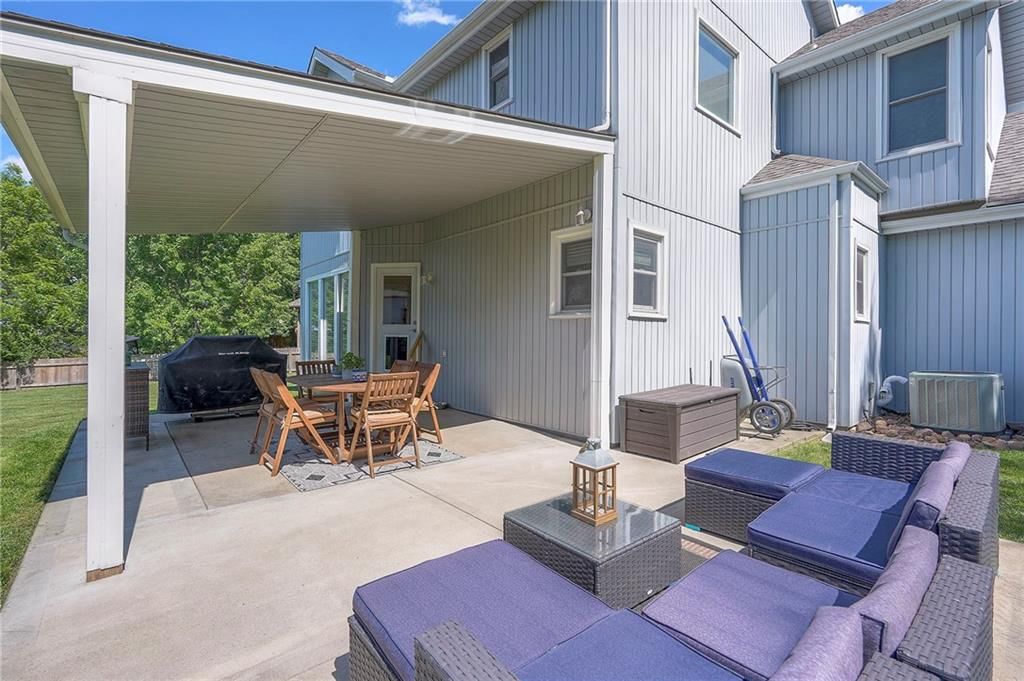 7355 N Shannon Avenue — photo 46