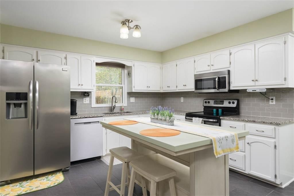 1516 NW 63rd Terrace — photo 8