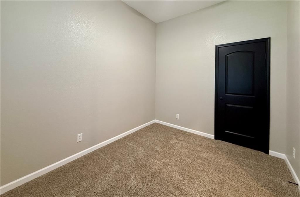 434 Walnut Avenue — photo 11