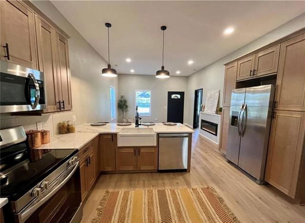 434 Walnut Avenue — photo 8