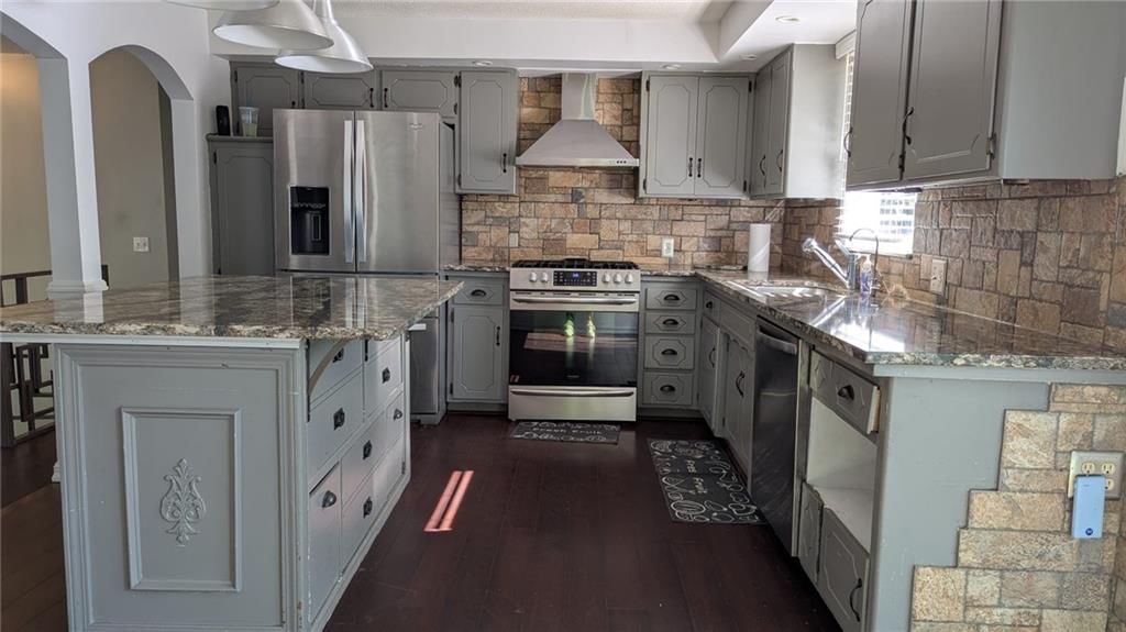 537 N Stevenson Street — photo 21