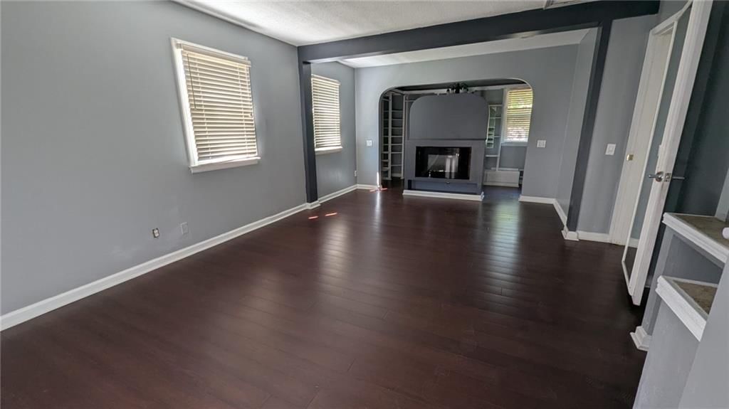 537 N Stevenson Street — photo 28