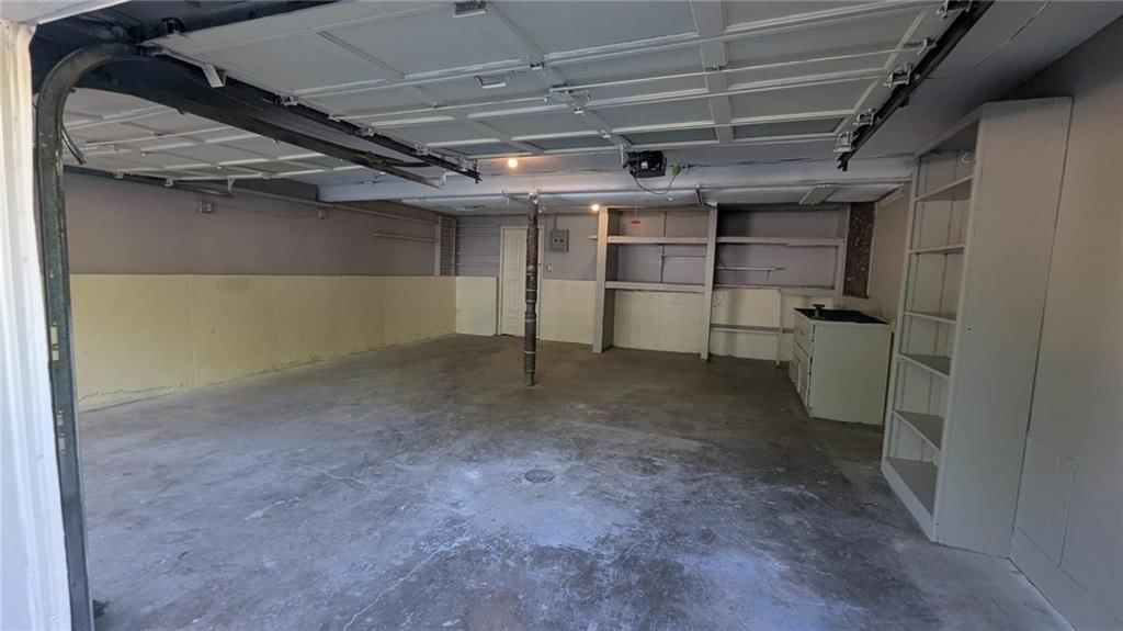 537 N Stevenson Street — photo 48