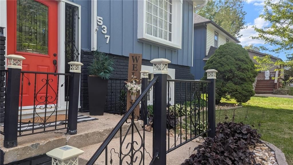 537 N Stevenson Street — photo 6