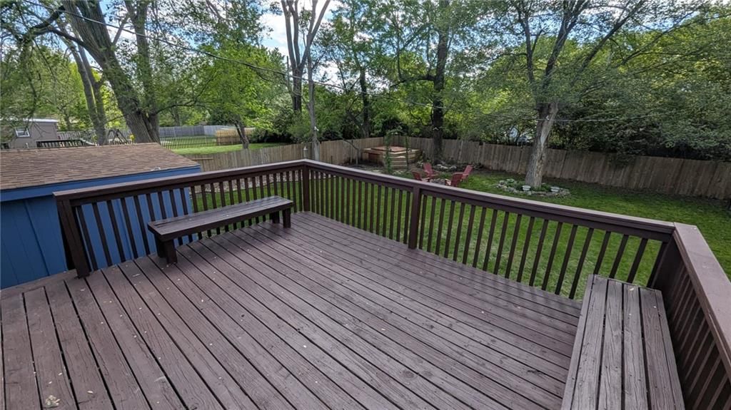 537 N Stevenson Street — photo 54