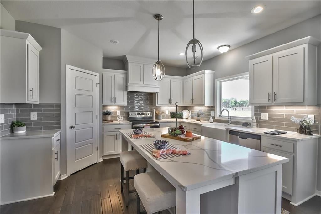 129 N Singletree Street — photo 21