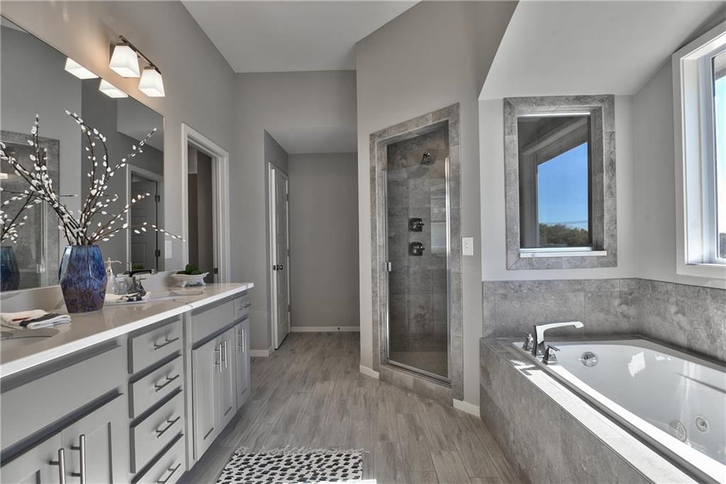 129 N Singletree Street — photo 32