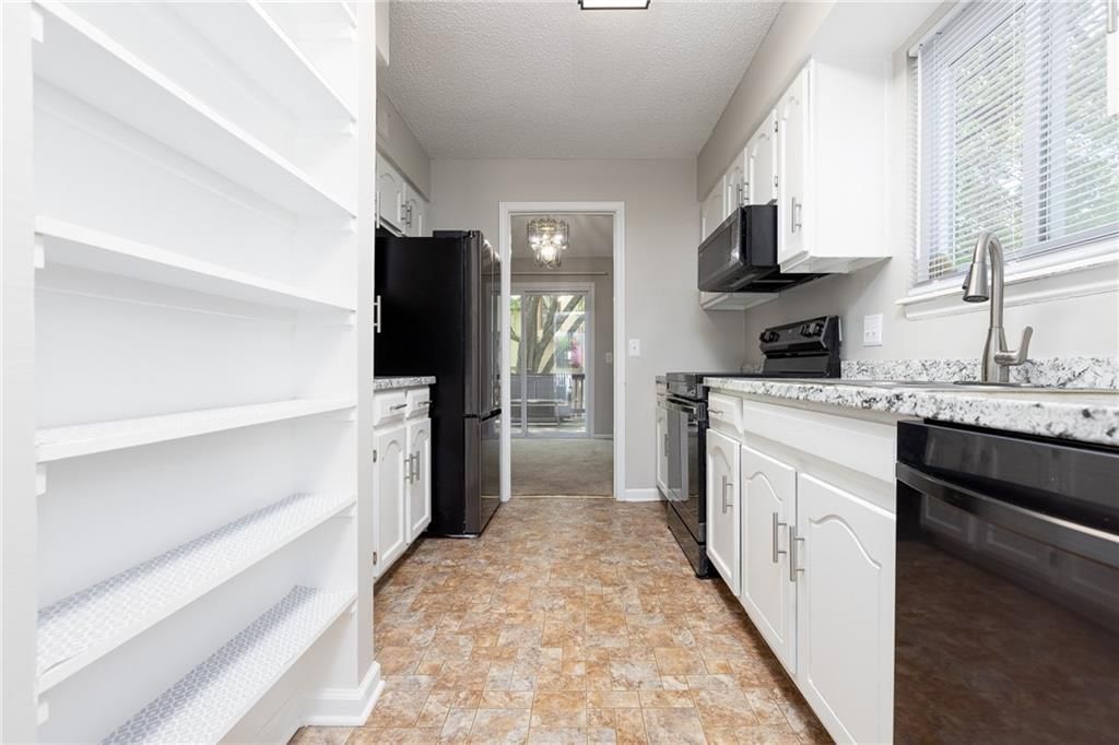 5769 N Anita Avenue — photo 13